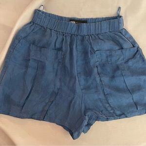 Zara size small blue shorts